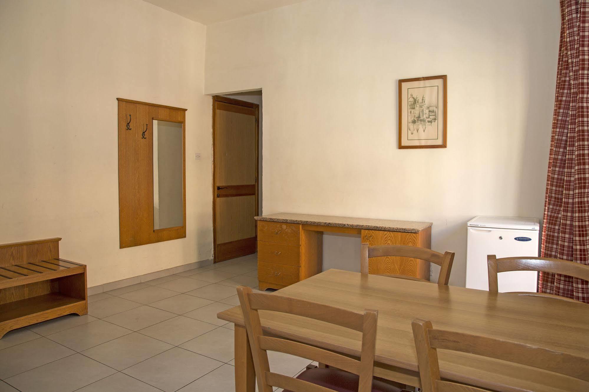 Dragonara Apartments Saint Julian's Exterior photo